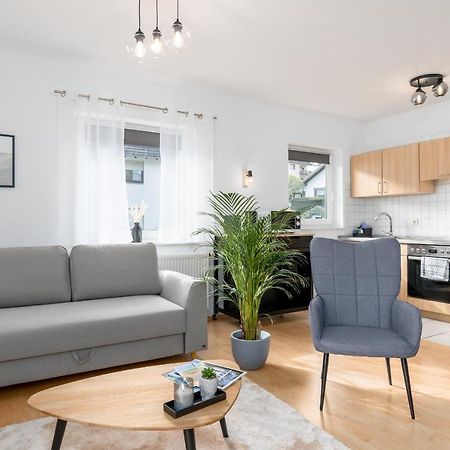 Harmony: Edersee Apartment - Sperrmauer - Lounge Exteriör bild